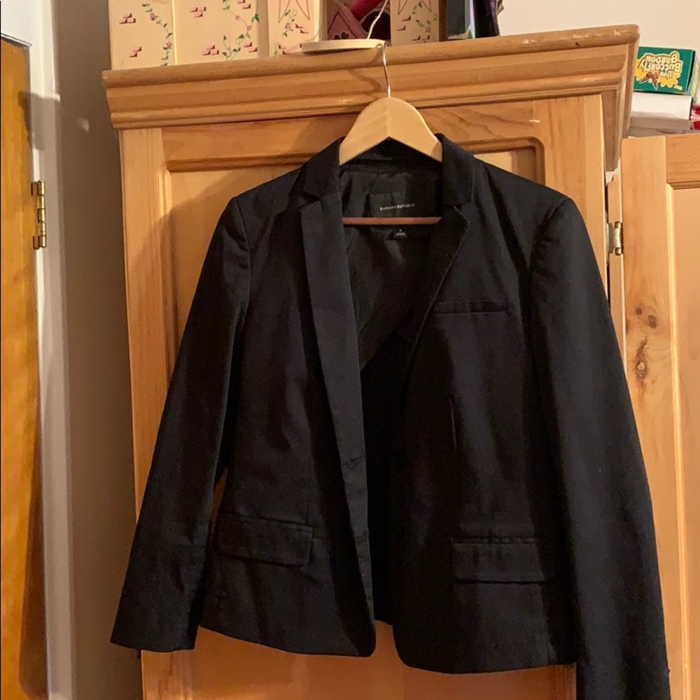 Black Banana Republic blazer
